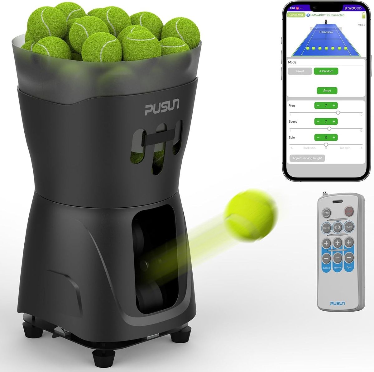 Schwarze PUSUN PT-Mini Pro mit Tennisbällen im Aufsatz, die einen Ball abschießt, daneben Smartphone-App und Fernbedienung.