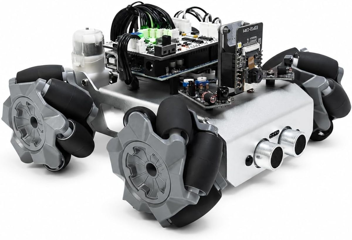 Roboterauto Zeus Car mit vier grauen Mecanum-Rädern, silbernem Metallgehäuse, Ultraschallsensor und ESP32-Kamera auf der Steuerplatine.