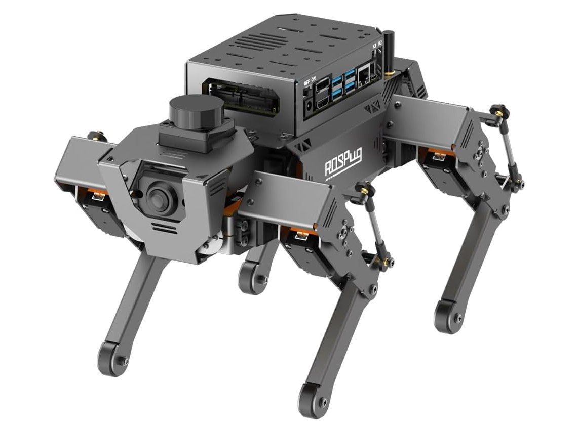 Grauer Roboterhund ROSPug mit Kamera und Lidar am Kopf, auf dem Rücken ein Gehäuse mit USB-, HDMI- und Netzwerkanschlüssen und WLAN-Antenne.