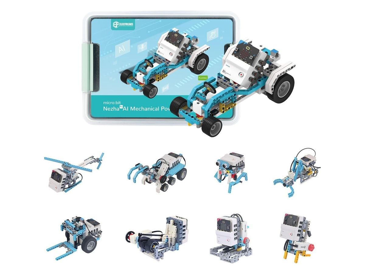 Aufbewahrungsbox des Nezha Pro AI Mechanical Power Kit mit einem gebauten Rennwagen davor und zwölf weiteren Modellen aus blauen und grauen Bausteinen darunter
