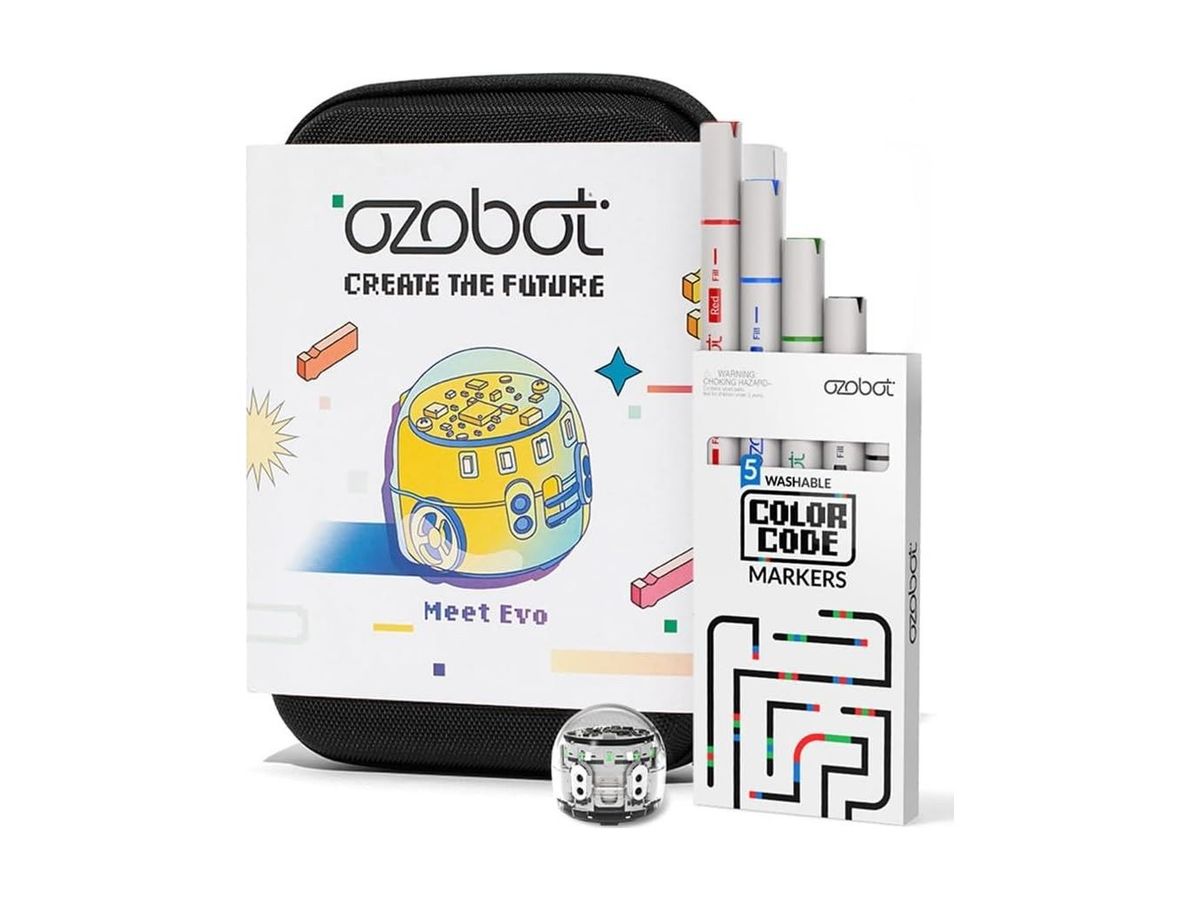 Ozobot Evo Entry Kit mit Reissverschlusstasche, Color-Code-Markern und dem kleinen Evo-Roboter auf weissem Hintergrund.