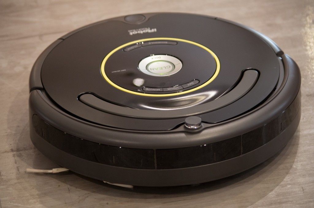 Saugroboter Roomba 650 Vorderansicht