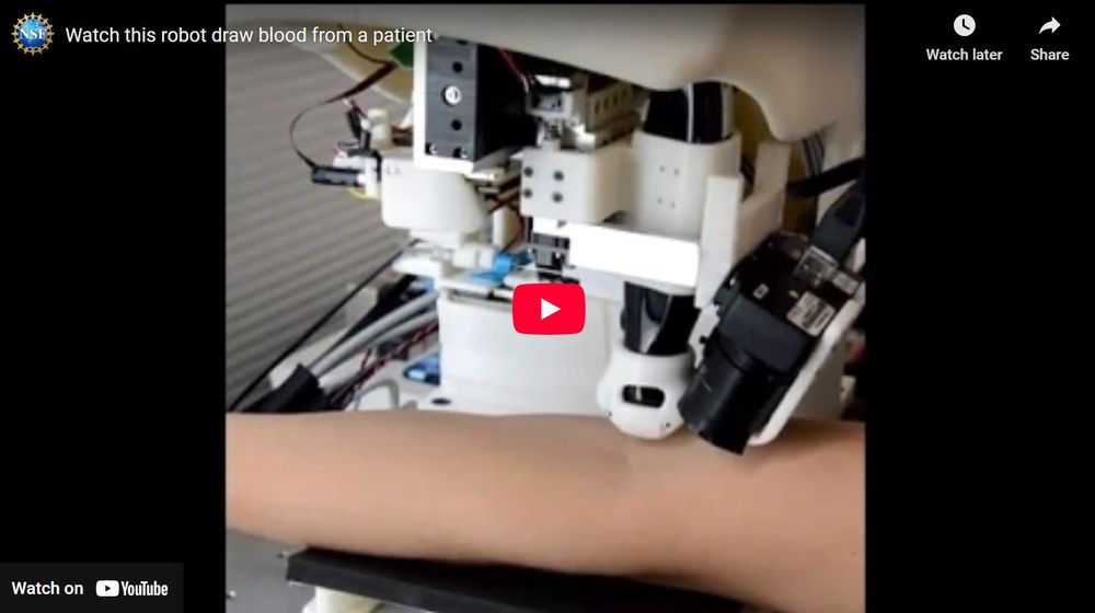 Roboter nimmt Blut ab